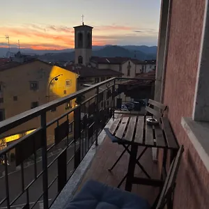 Appartamento Le In Piazza